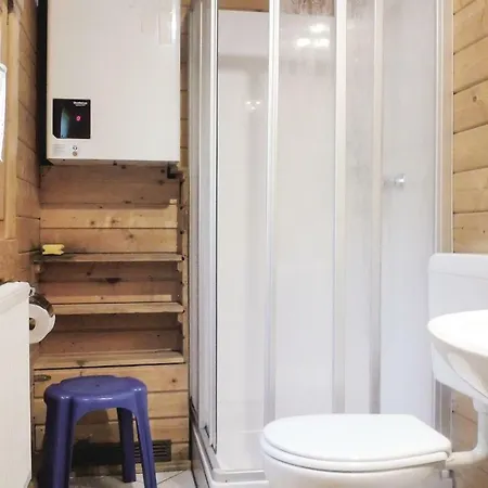 2 Bedroom Awesome In Schlitz-rimbach Holiday home